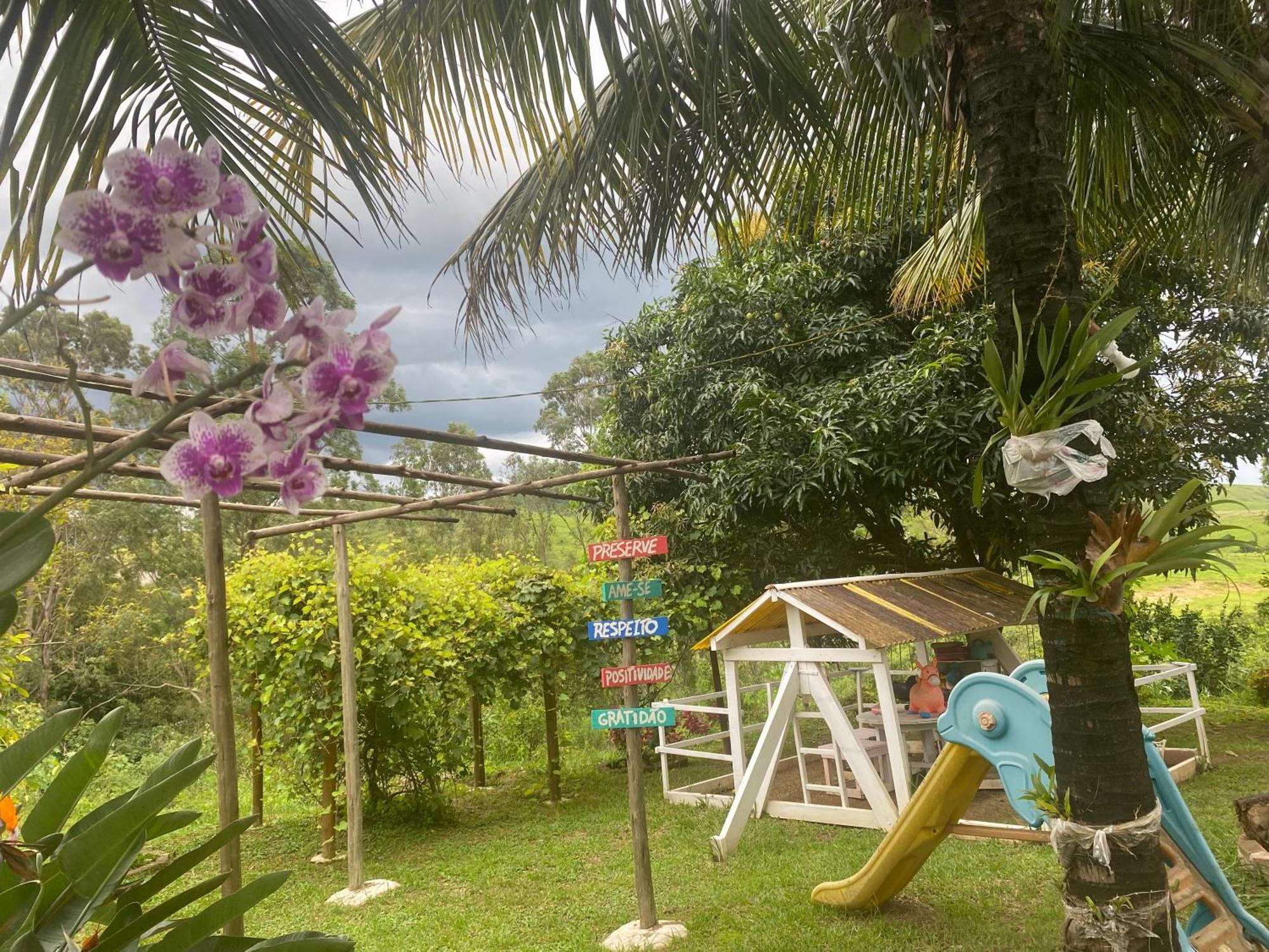 Recanto Das Orquideas Quatis Eksteriør bilde